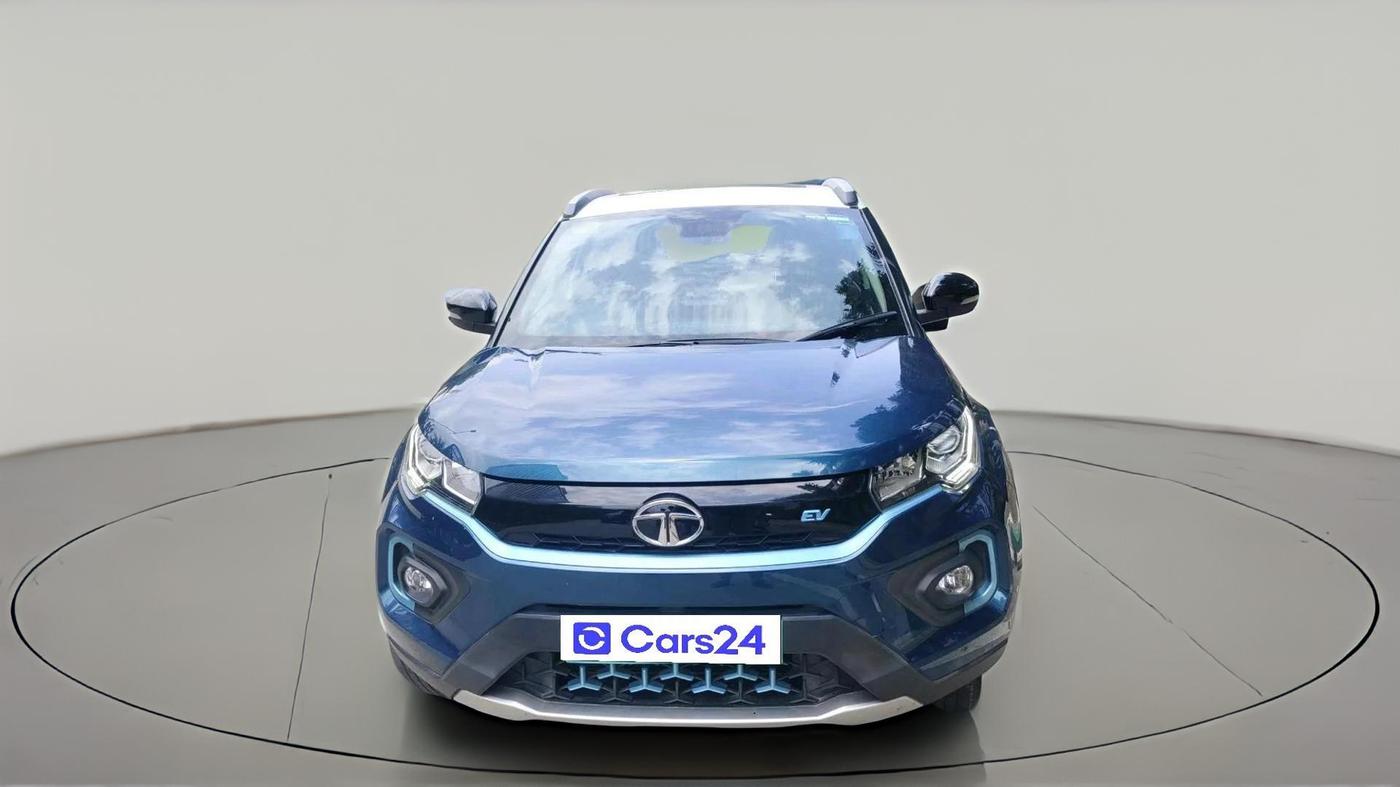2020 Tata NEXON EV XZ PLUS LUX, Electric, Automatic, 31,455 km, exterior