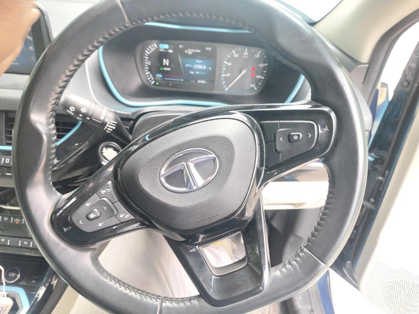 2020 Tata NEXON EV XZ PLUS LUX, Electric, Automatic, 31,455 km, interior