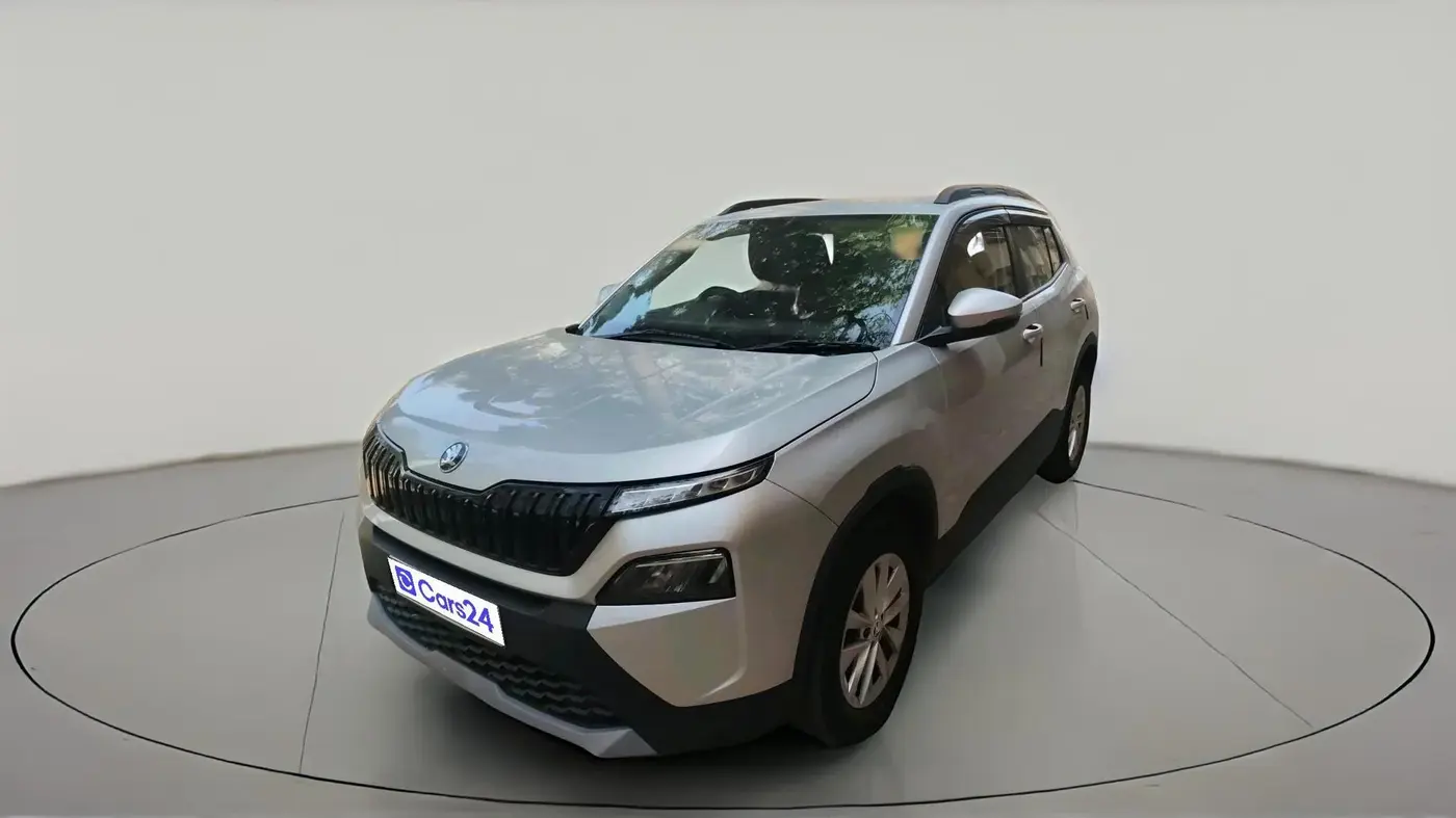 2025 Skoda Kylaq Signature, Petrol, Manual, 2,651 km, exterior