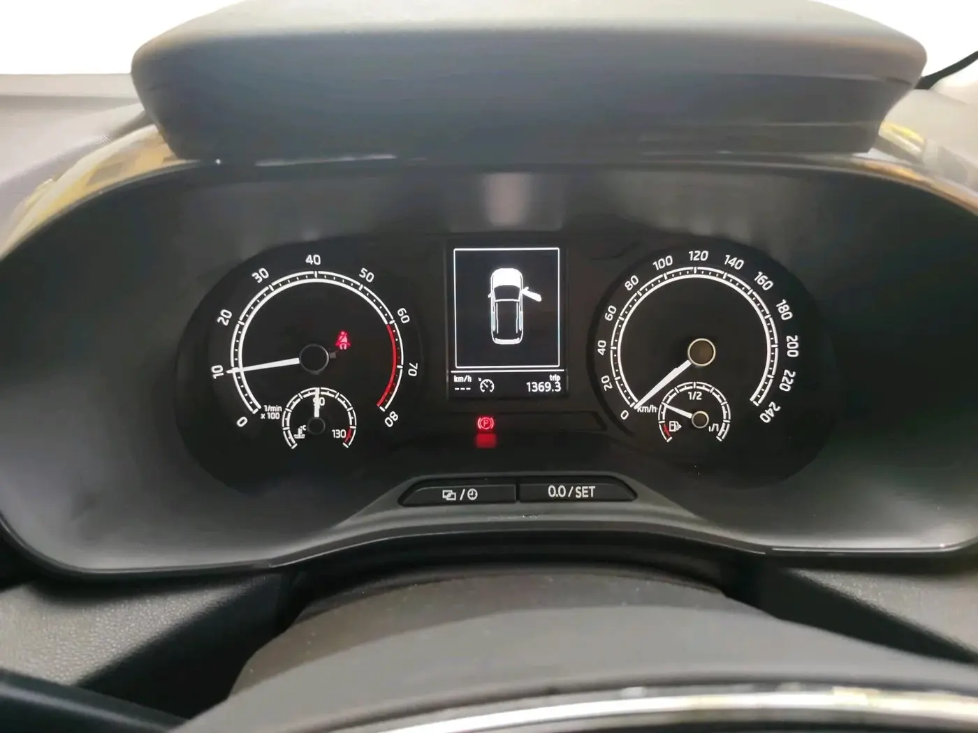 2025 Skoda Kylaq Signature, Petrol, Manual, 2,651 km, interior