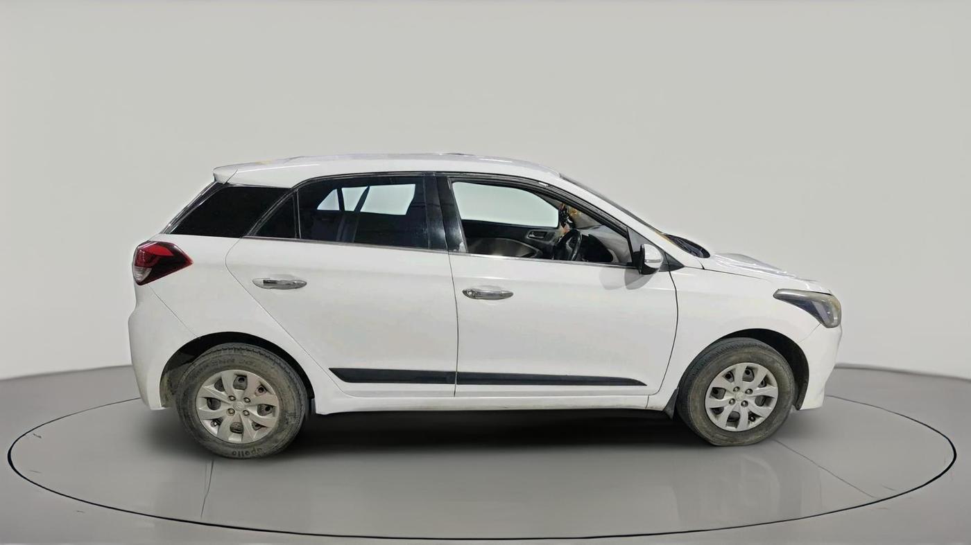2014 Hyundai Elite i20 SPORTZ 1.4 CRDI, Diesel, Manual, 1,06,039 km, exterior