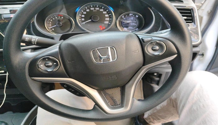 2022 Honda City 1.5L I-VTEC V MT 4TH GEN, Petrol, Manual, 28,675 km, interior