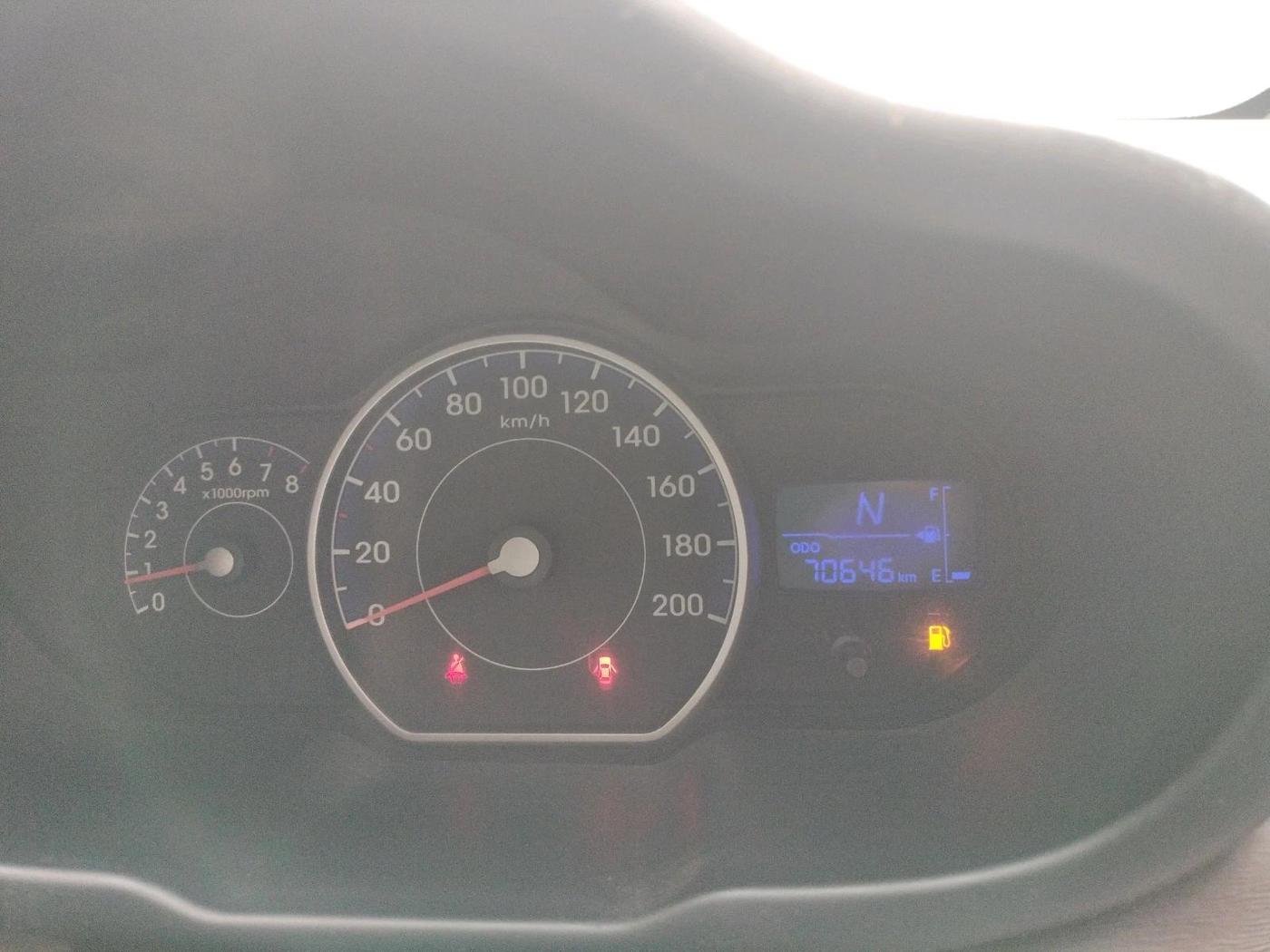 2011 Hyundai i10 SPORTZ 1.2 AT, Petrol, Automatic, 70,646 km, interior
