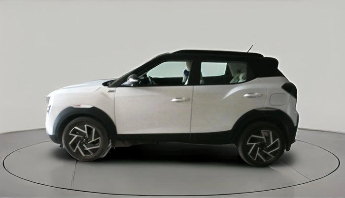 2024 Mahindra XUV 3XO AX7L 1.2 TGDi AT, Petrol, Automatic, 27,376 km, exterior