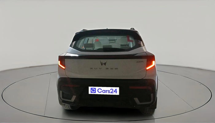 2024 Mahindra XUV 3XO AX7L 1.2 TGDi AT, Petrol, Automatic, 27,376 km, exterior
