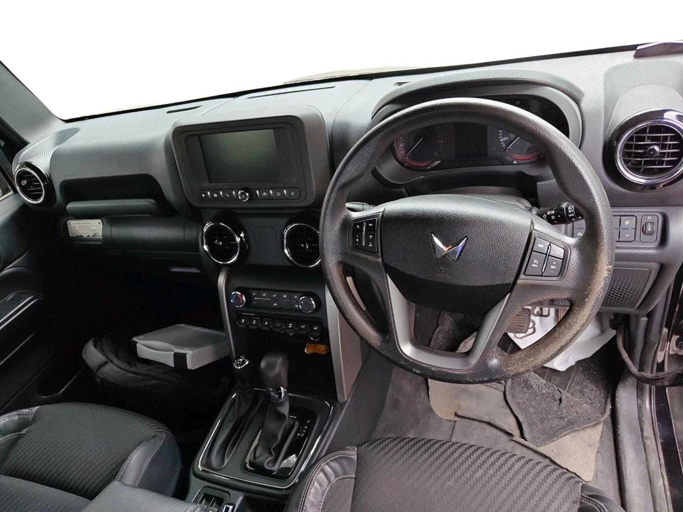 2022 Mahindra Thar LX D AT 4WD HT, Diesel, Automatic, 23,826 km, interior