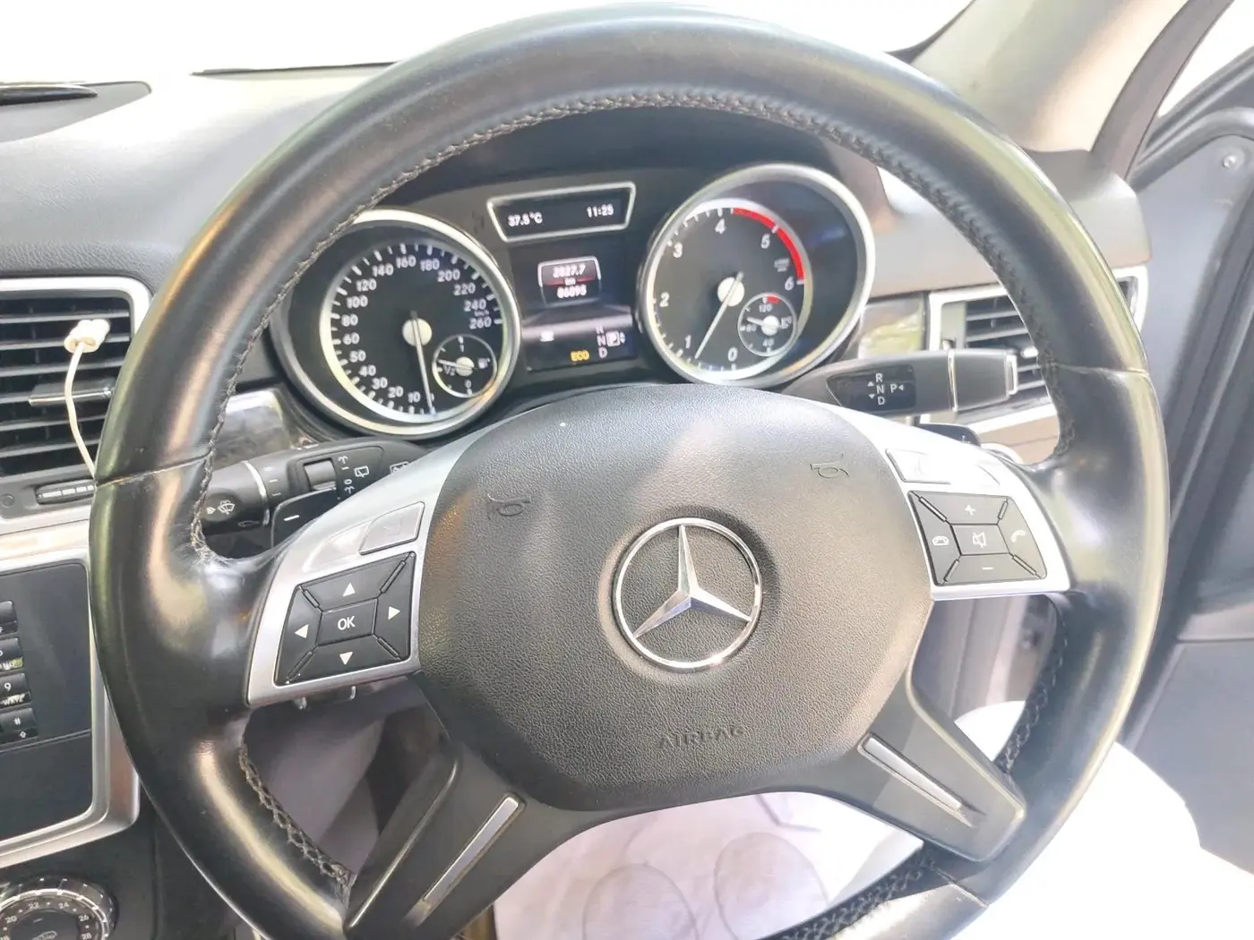 2012 Mercedes Benz Ml Class 250 CDI, Diesel, Automatic, 86,895 km, interior