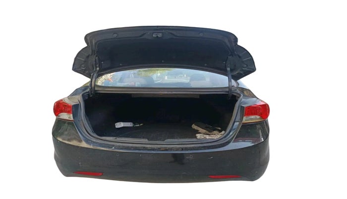 2013 Hyundai New Elantra 1.6 SX AT DIESEL, Diesel, Automatic, 1,47,393 km, exterior