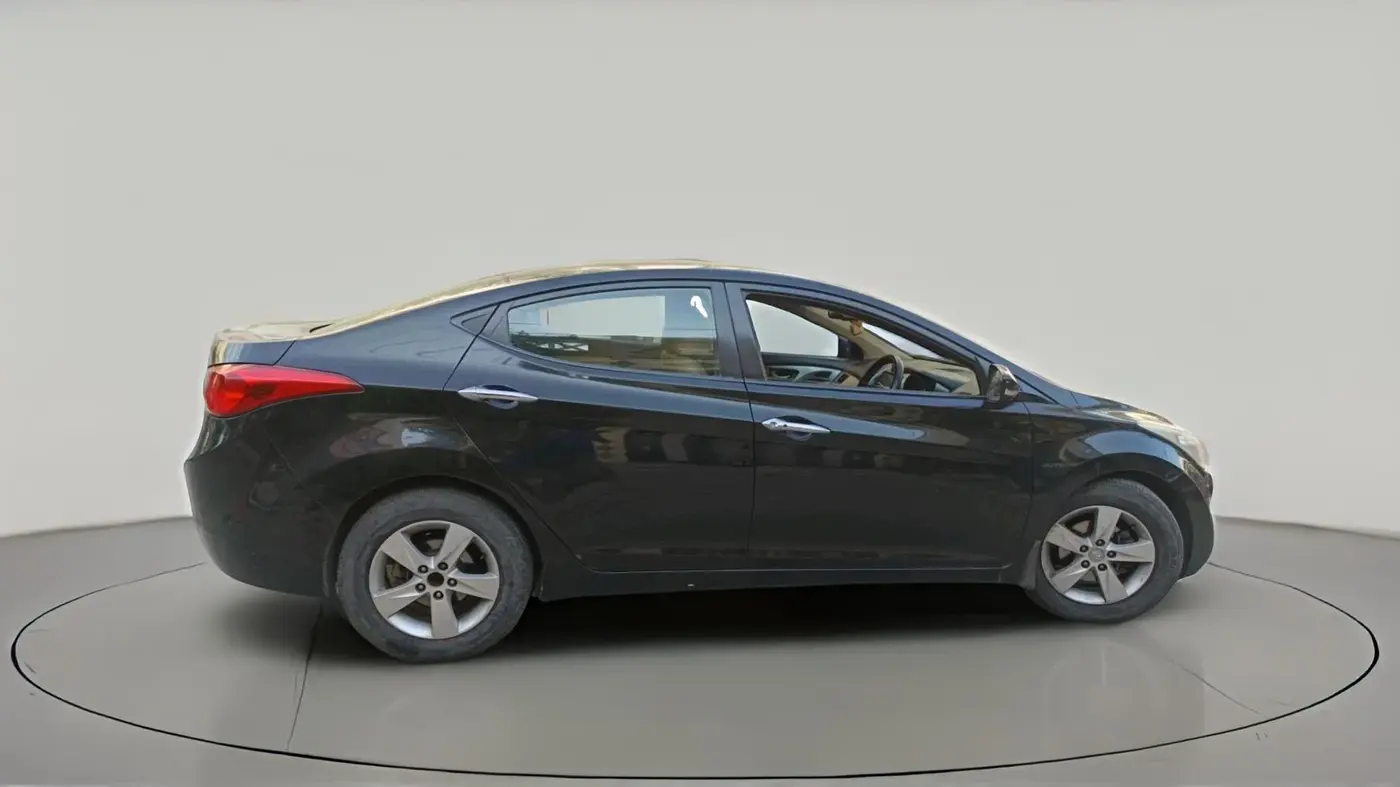 2013 Hyundai New Elantra 1.6 SX AT DIESEL, Diesel, Automatic, 1,47,393 km, exterior