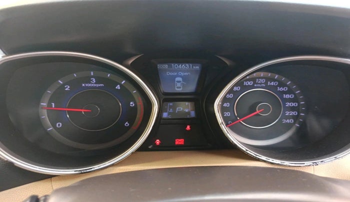 2013 Hyundai New Elantra 1.6 SX AT DIESEL, Diesel, Automatic, 1,47,393 km, interior