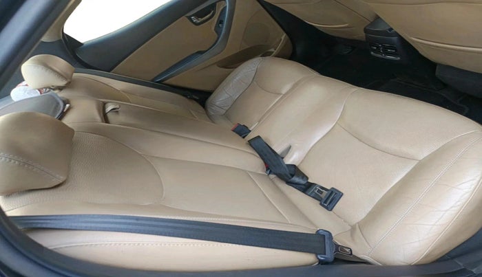 2013 Hyundai New Elantra 1.6 SX AT DIESEL, Diesel, Automatic, 1,47,393 km, interior