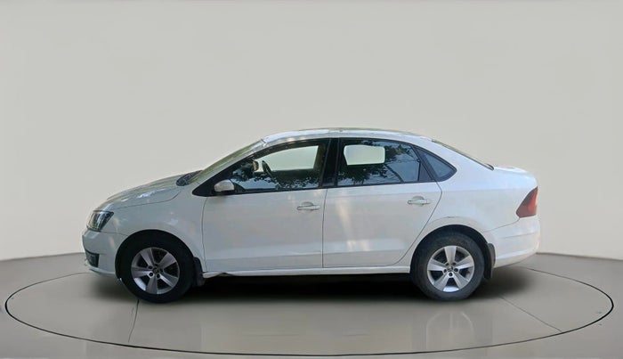 2017 Skoda Rapid STYLE 1.5 TDI AT, Diesel, Automatic, 1,95,675 km, exterior