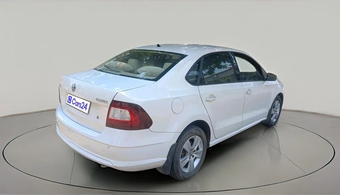 2017 Skoda Rapid STYLE 1.5 TDI AT, Diesel, Automatic, 1,95,675 km, exterior