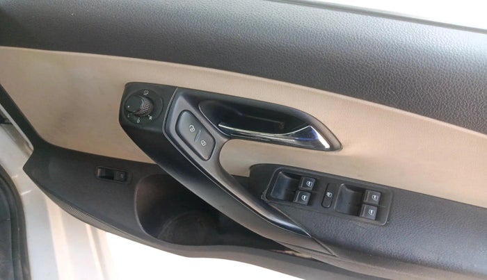 2017 Skoda Rapid STYLE 1.5 TDI AT, Diesel, Automatic, 1,95,675 km, interior