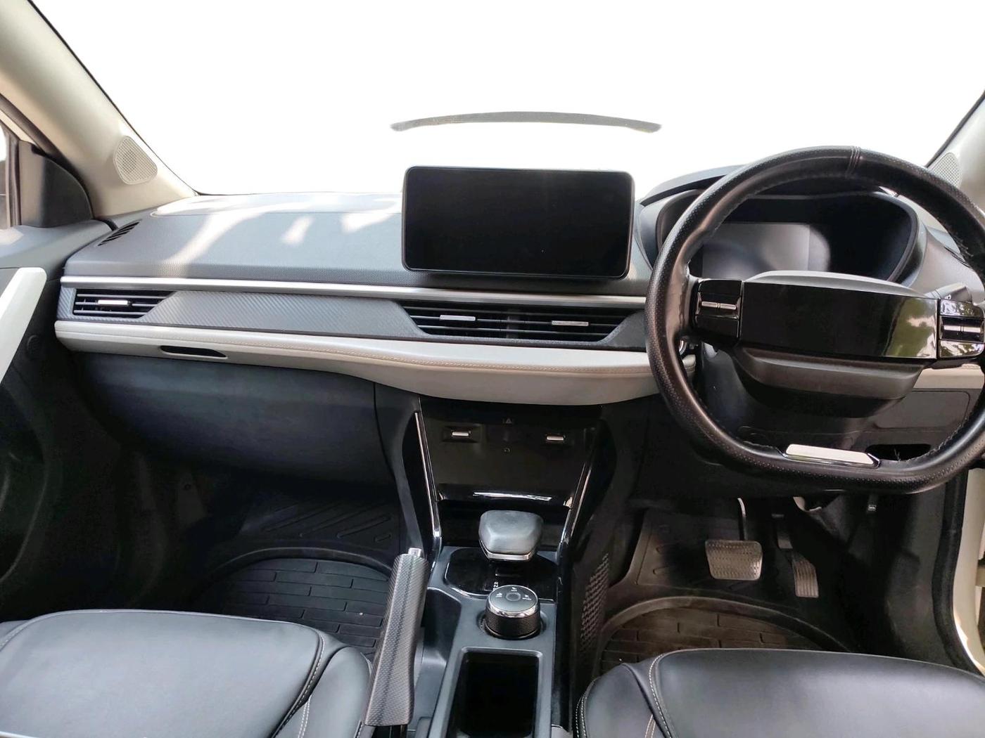 2023 Tata NEXON CREATIVE + AMT 1.5 DIESEL, Diesel, Automatic, 43,458 km, interior