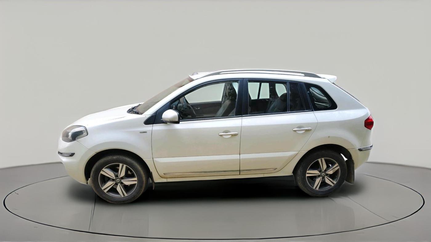 2013 Renault Koleos 4x4 MT, Diesel, Manual, 80,282 km, exterior