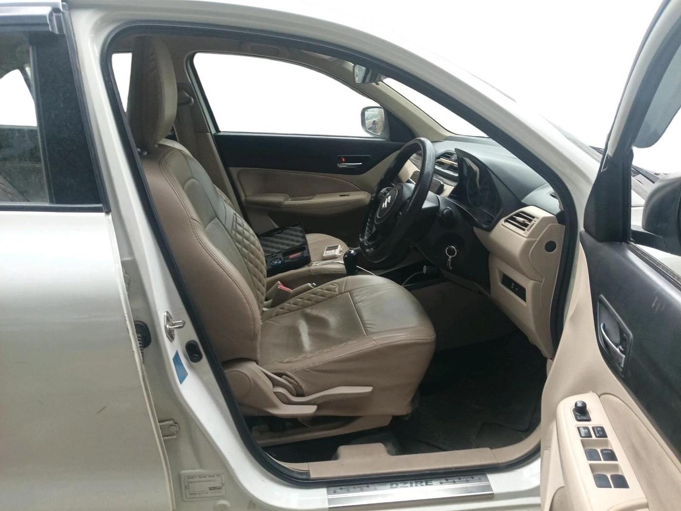 2022 Maruti Dzire VXI, Petrol, Manual, 1,00,701 km, interior