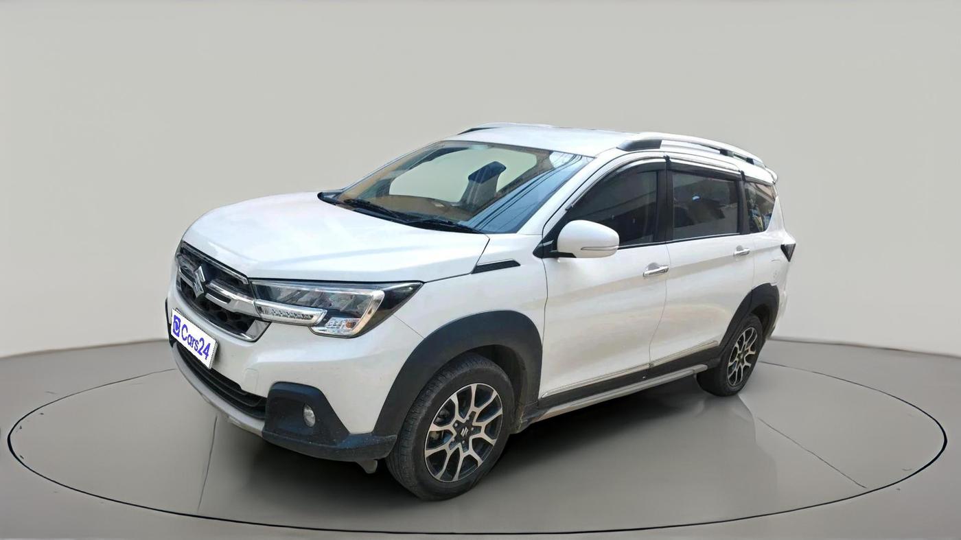 2023 Maruti XL6 ZETA CNG, CNG, Manual, 76,401 km, exterior