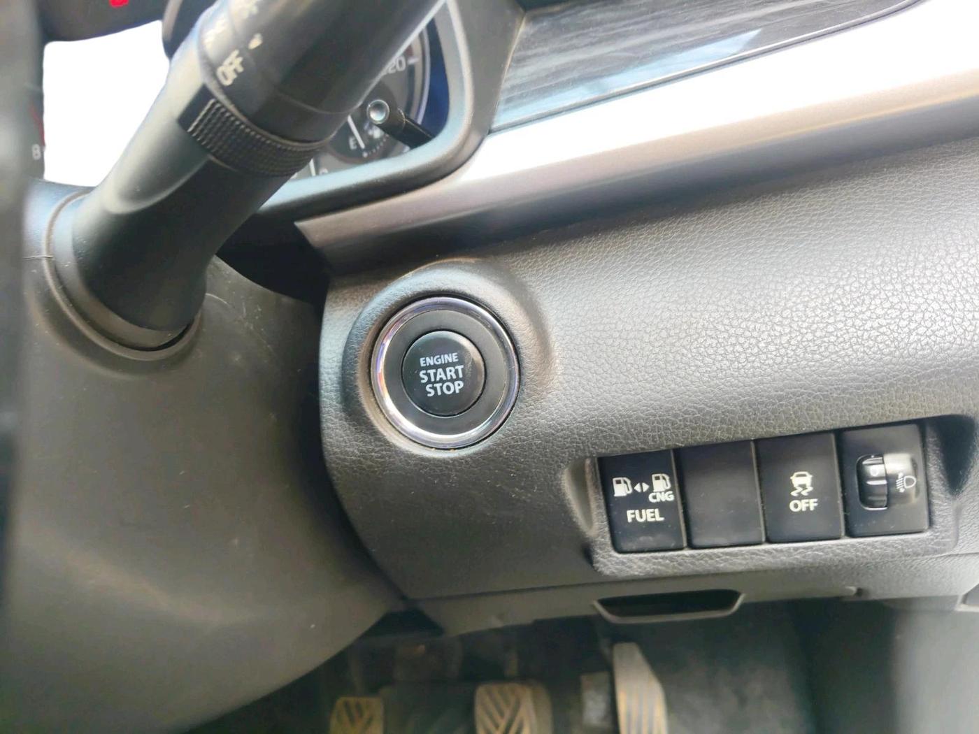 2023 Maruti XL6 ZETA CNG, CNG, Manual, 76,401 km, interior