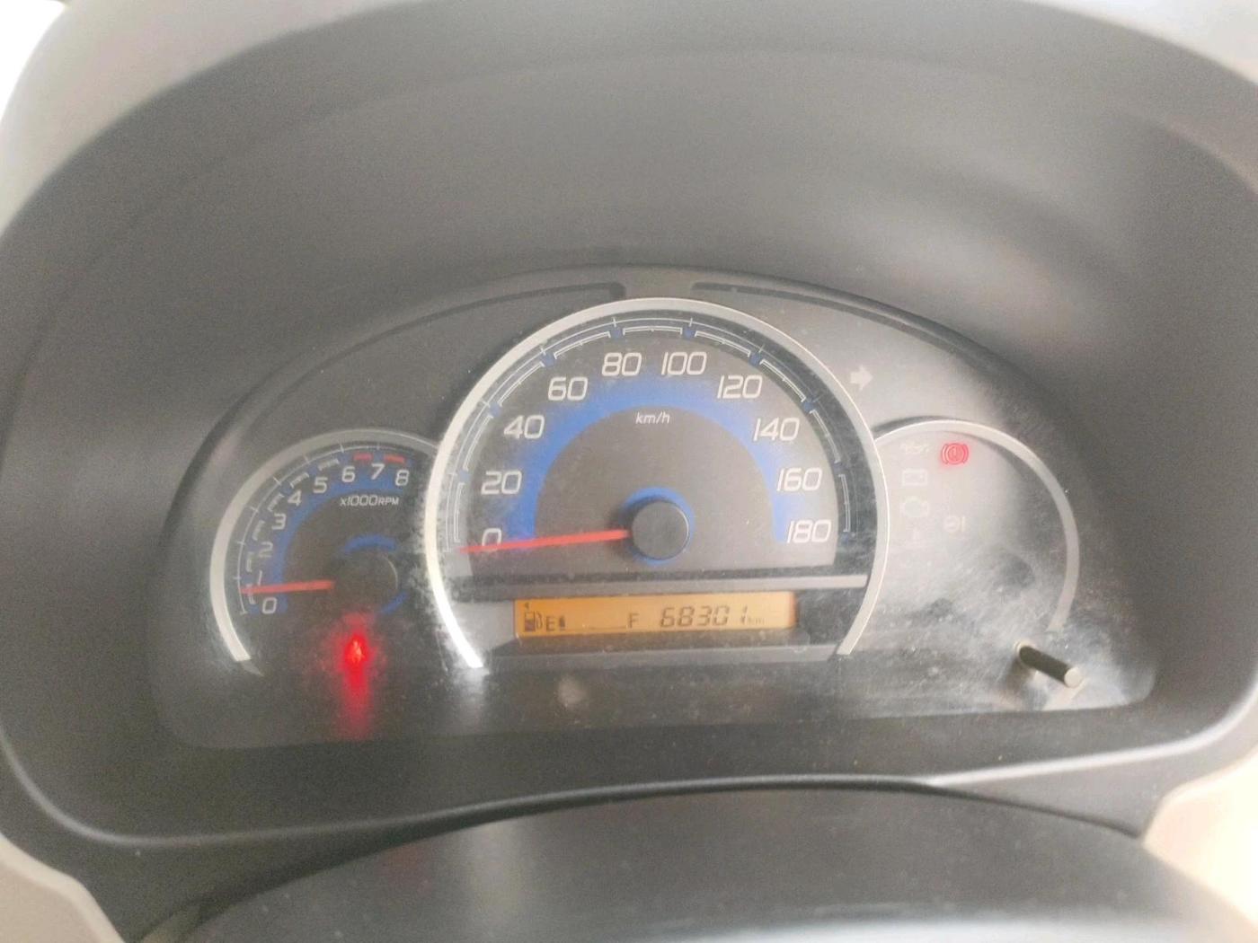 2018 Maruti Wagon R 1.0 VXI, Petrol, Manual, 68,301 km, interior