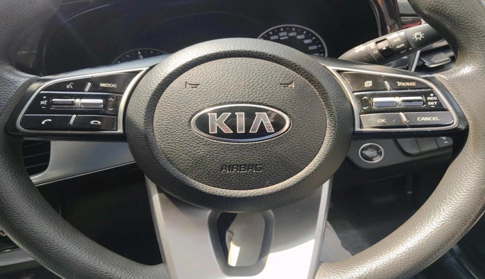 2020 KIA SELTOS HTK PLUS 1.5 DIESEL, Diesel, Manual, 1,17,456 km, interior