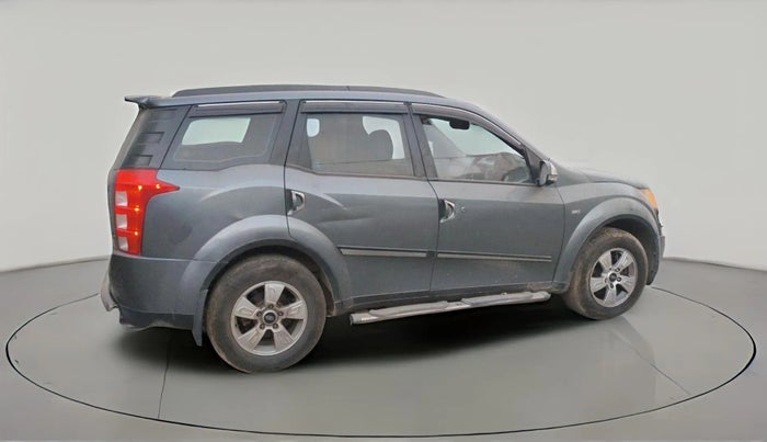 2013 Mahindra XUV500 W8, Diesel, Manual, 1,27,460 km, exterior