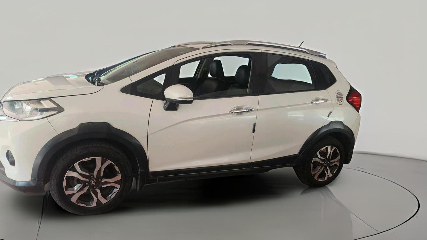 2018 Honda WR-V 1.5L I-DTEC VX MT, Diesel, Manual, 87,350 km, exterior