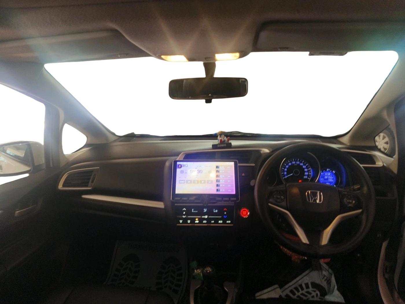 2018 Honda WR-V 1.5L I-DTEC VX MT, Diesel, Manual, 87,350 km, interior