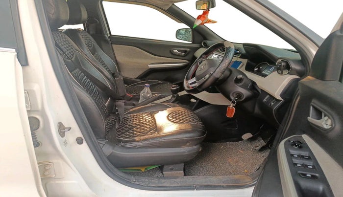 2021 Nissan MAGNITE XL TURBO, Petrol, Manual, 43,696 km, interior