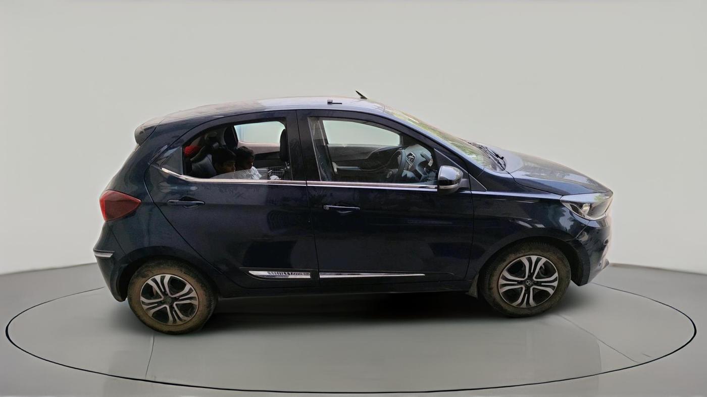 2022 Tata Tiago XZ PETROL, Petrol, Manual, 35,196 km, exterior