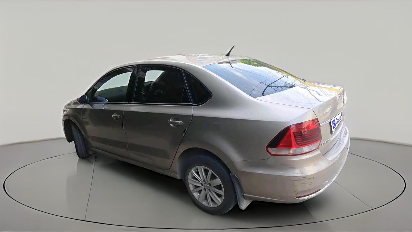 2016 Volkswagen Vento HIGHLINE 1.5 AT, Diesel, Automatic, 1,65,113 km, exterior