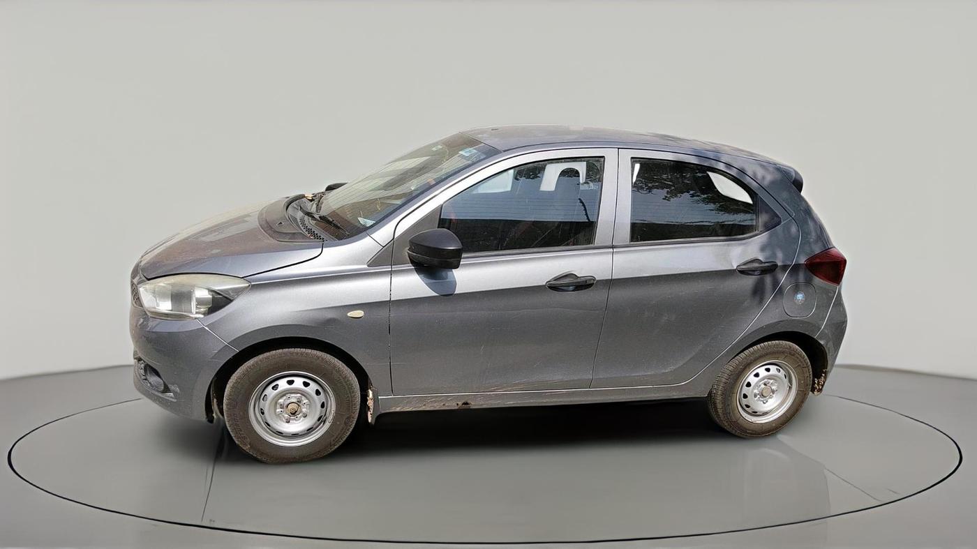 2018 Tata Tiago XM PETROL, Petrol, Manual, 1,34,000 km, exterior