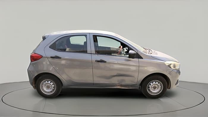 2018 Tata Tiago XM PETROL, Petrol, Manual, 1,34,000 km, exterior