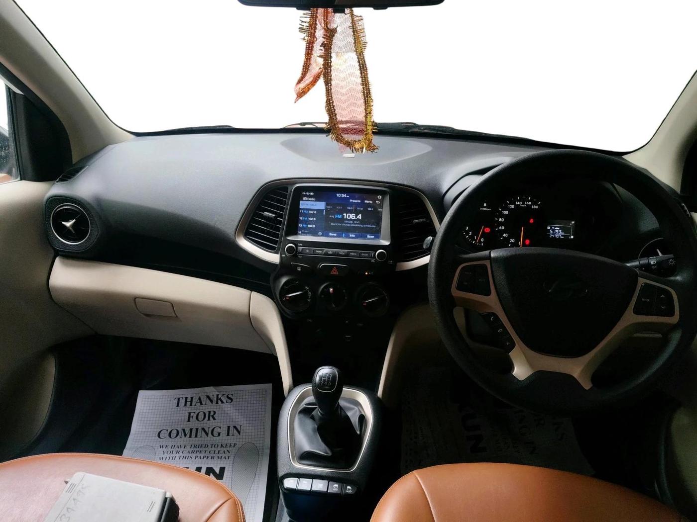 2018 Hyundai NEW SANTRO SPORTZ MT, Petrol, Manual, 24,707 km, interior