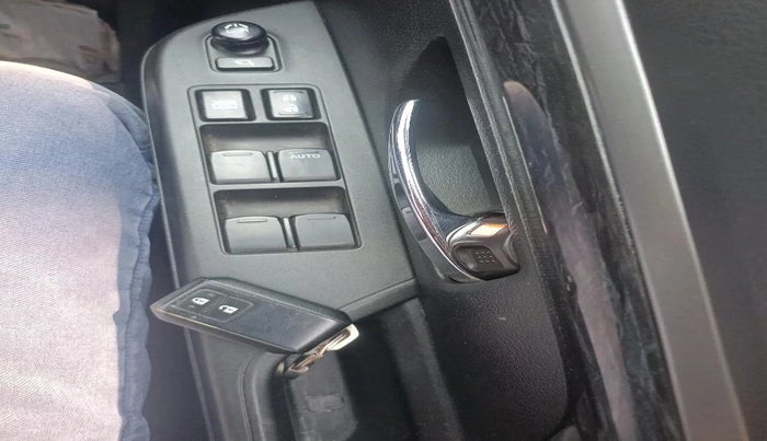 2021 Maruti XL6 ALPHA AT, Petrol, Automatic, 83,546 km, interior