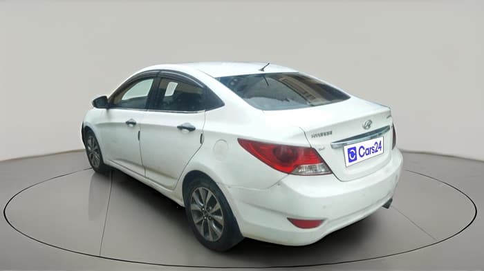 2013 Hyundai Verna FLUIDIC 1.6 CRDI SX, Diesel, Manual, 1,18,535 km, exterior