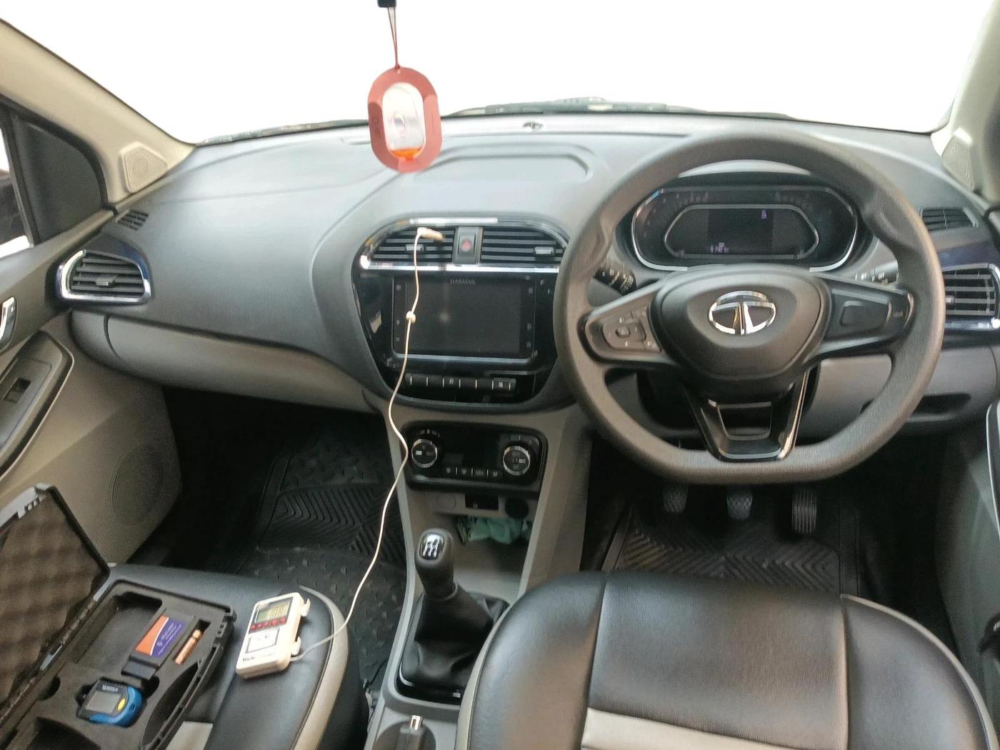 2021 Tata Tiago XZ PLUS PETROL, Petrol, Manual, 61,401 km, interior