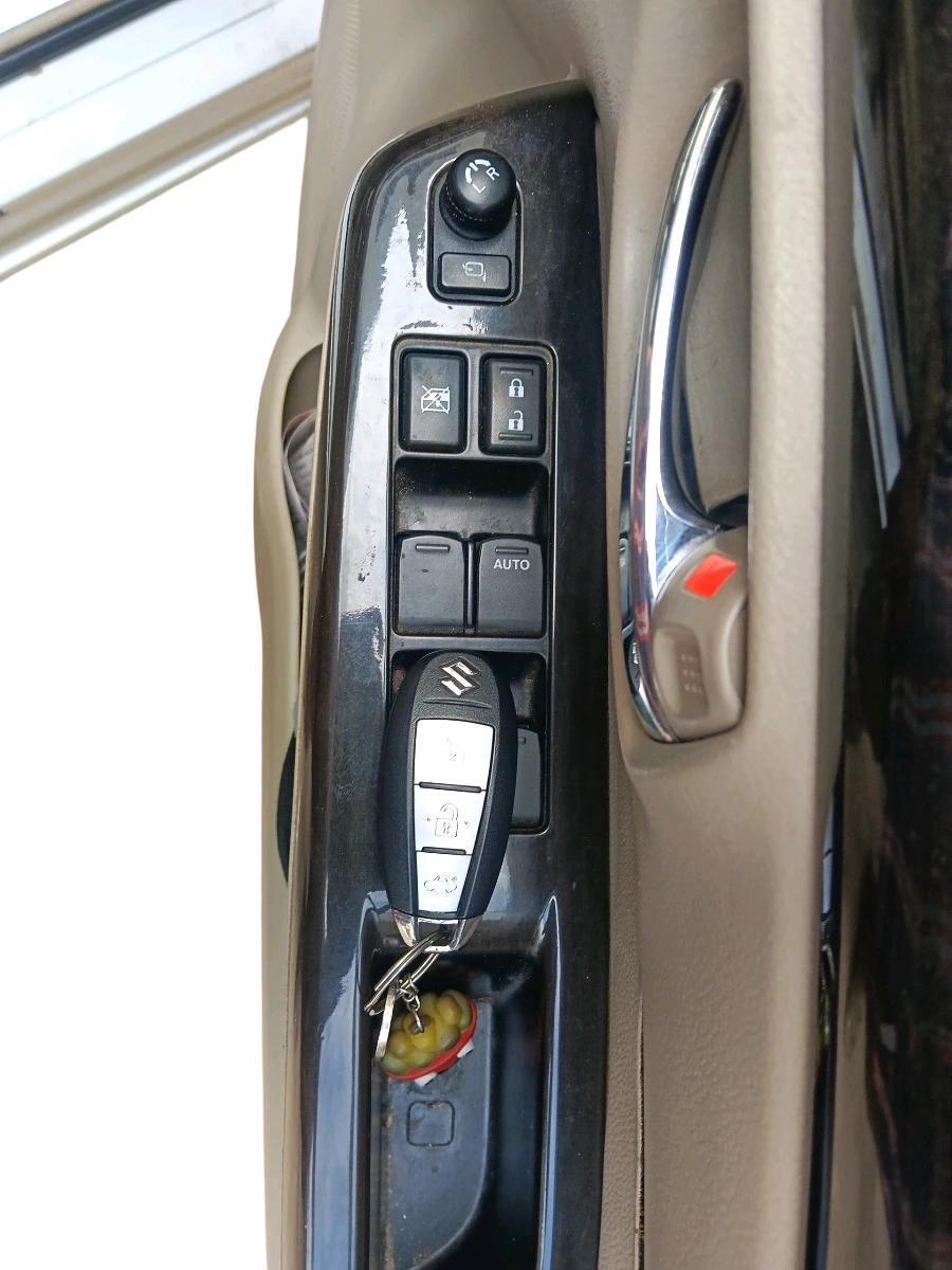 2015 Maruti Ciaz ZXI+, Petrol, Manual, 46,860 km, interior