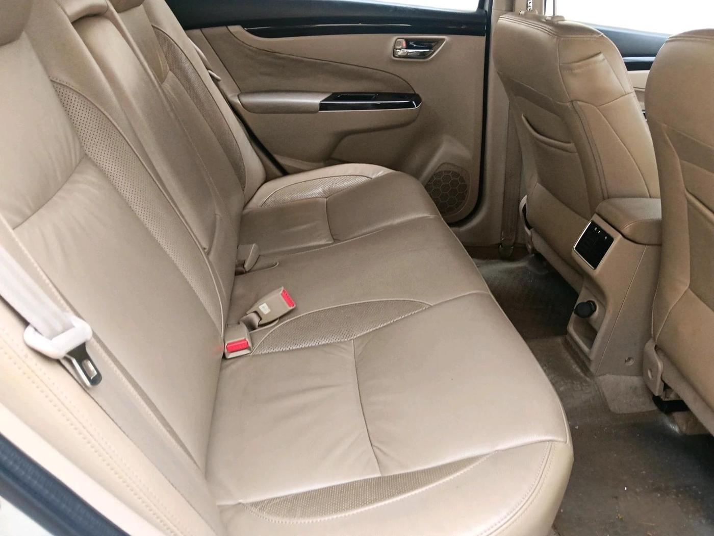 2015 Maruti Ciaz ZXI+, Petrol, Manual, 46,860 km, interior