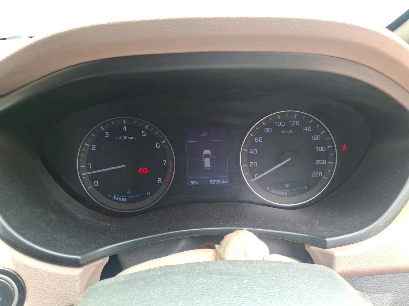 2016 Hyundai Elite i20 ASTA 1.2 (O), Petrol, Manual, 58,781 km, interior