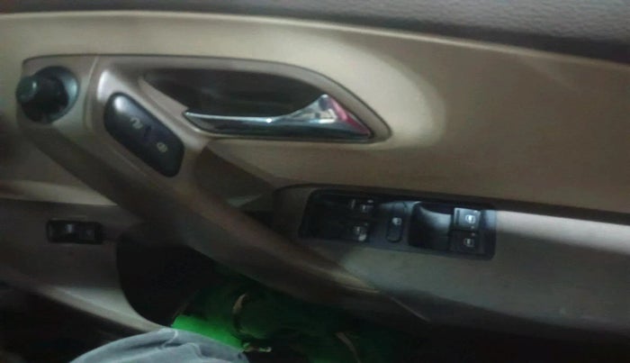 2015 Skoda Rapid 1.5 TDI CR AMBITION WITH ALLOY, Diesel, Manual, 2,09,444 km, interior