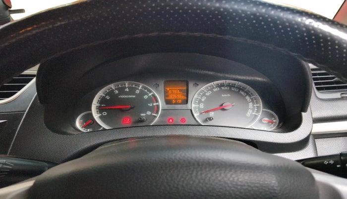 2015 Maruti Swift VXI, Petrol, Manual, 1,89,696 km, interior