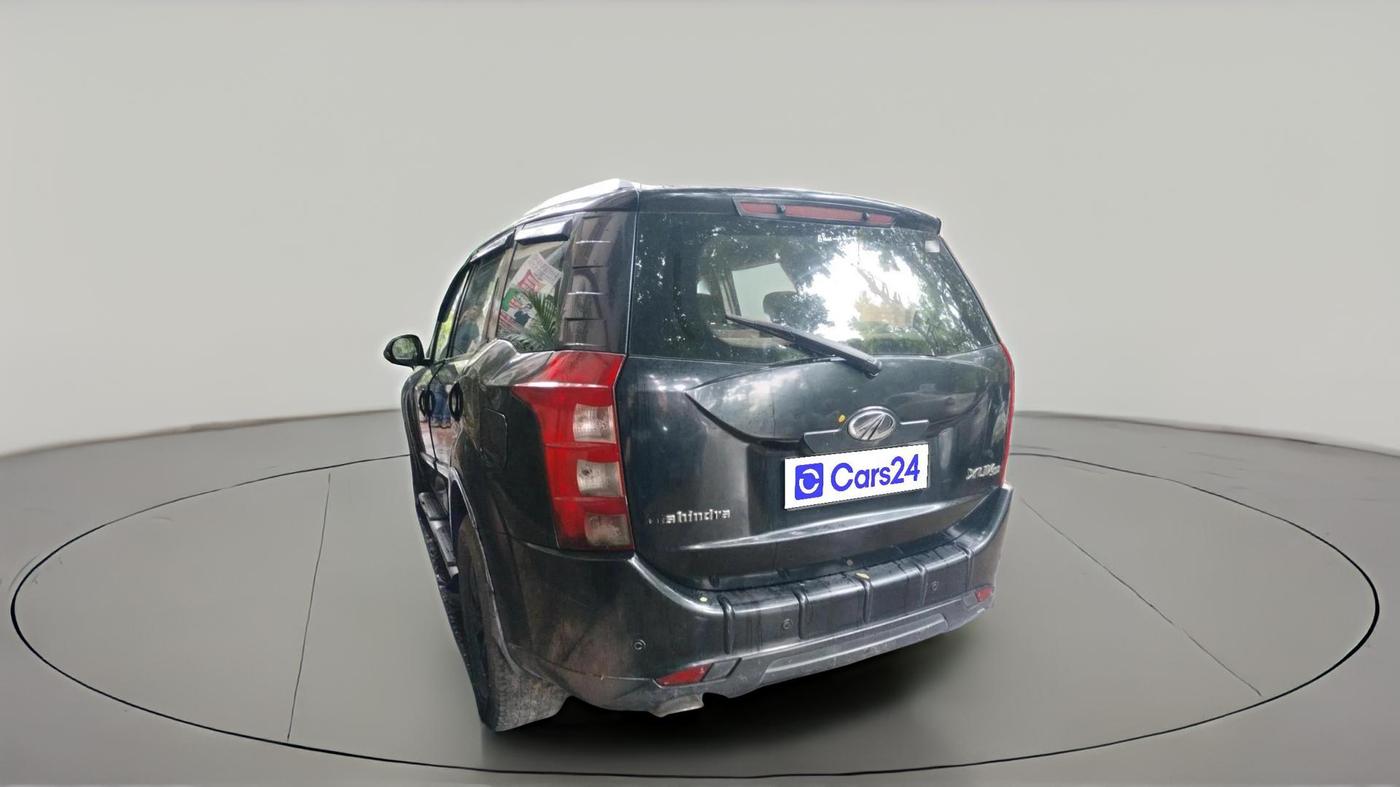 2012 Mahindra XUV500 W6, Diesel, Manual, 1,08,716 km, exterior