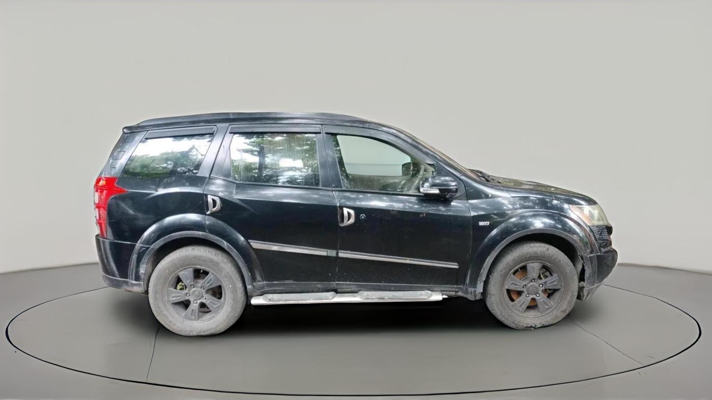 2012 Mahindra XUV500 W6, Diesel, Manual, 1,08,716 km, exterior