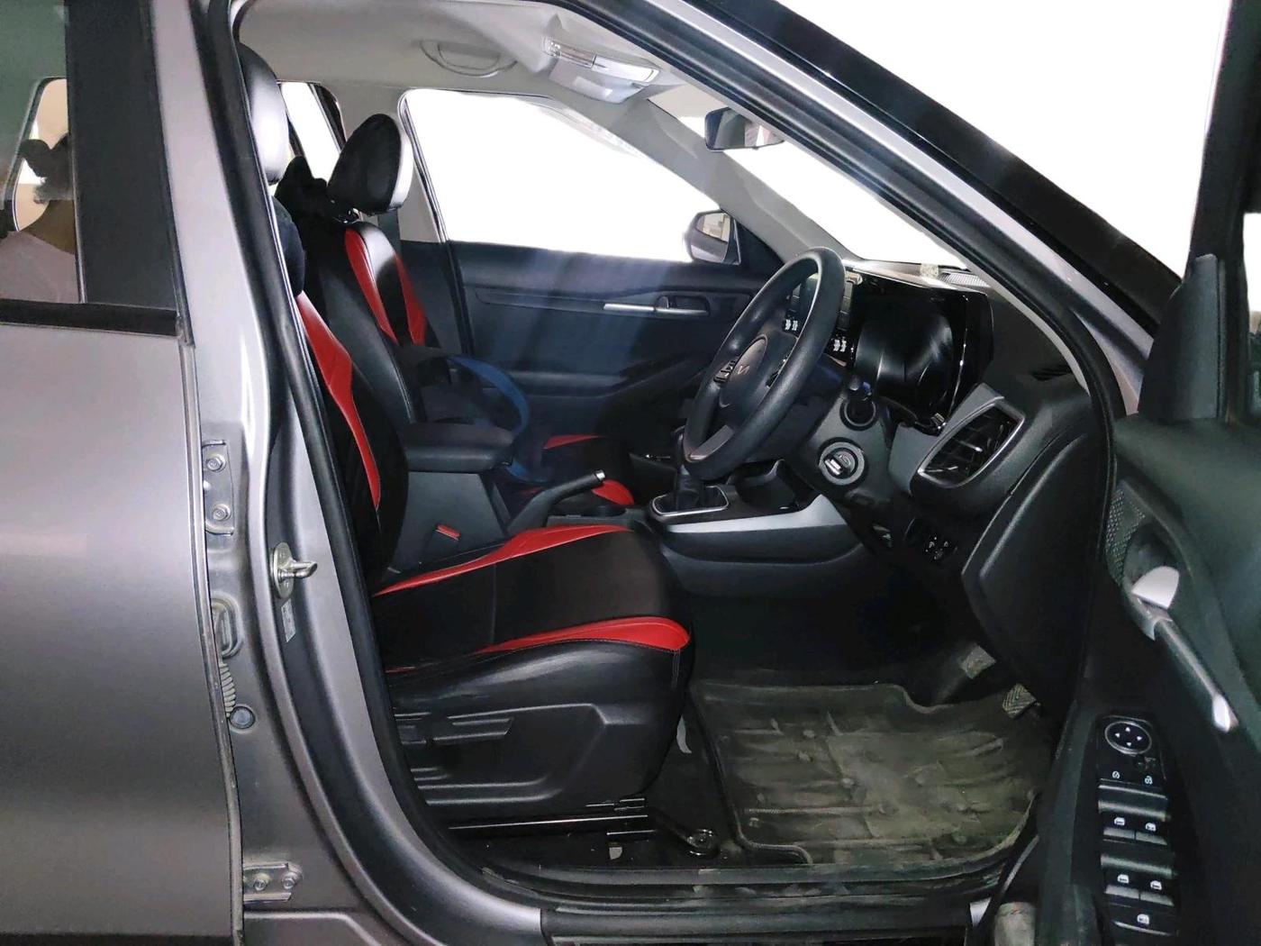2021 KIA SELTOS HTK 1.5 PETROL, Petrol, Manual, 19,840 km, interior