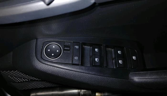 2021 KIA SELTOS HTK 1.5 PETROL, Petrol, Manual, 19,840 km, interior