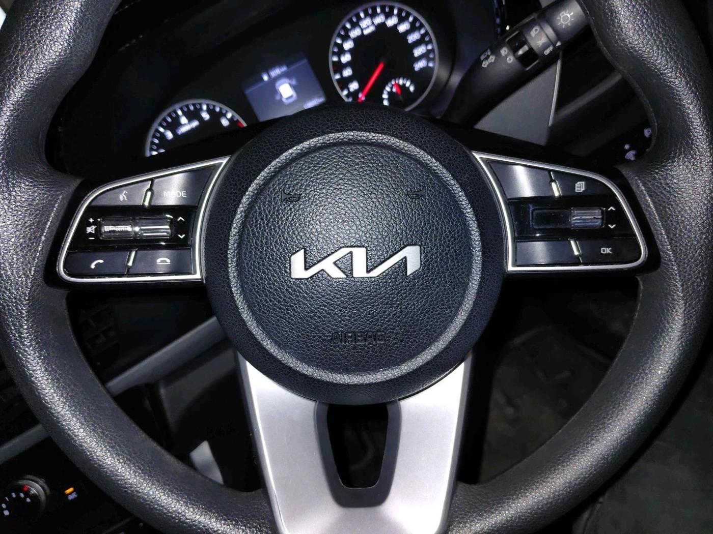 2021 KIA SELTOS HTK 1.5 PETROL, Petrol, Manual, 19,840 km, interior