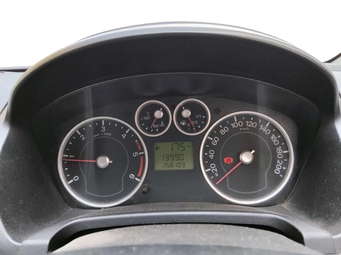 2008 Ford Fiesta ZXI 1.4 DIESEL, Diesel, Manual, 1,58,103 km, interior