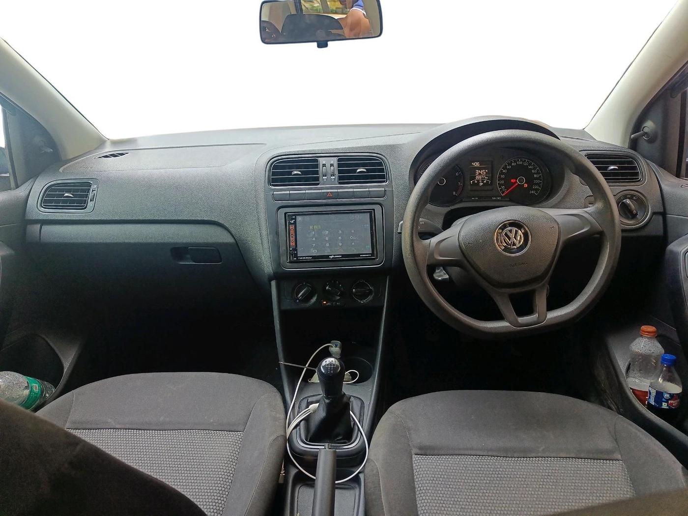 2017 Volkswagen Ameo TRENDLINE 1.2L, Petrol, Manual, 22,877 km, interior