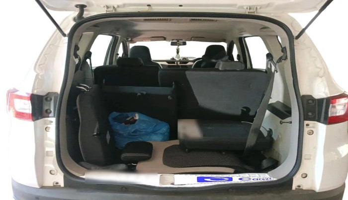 2020 Renault TRIBER RXZ AMT, Petrol, Automatic, 58,547 km, exterior